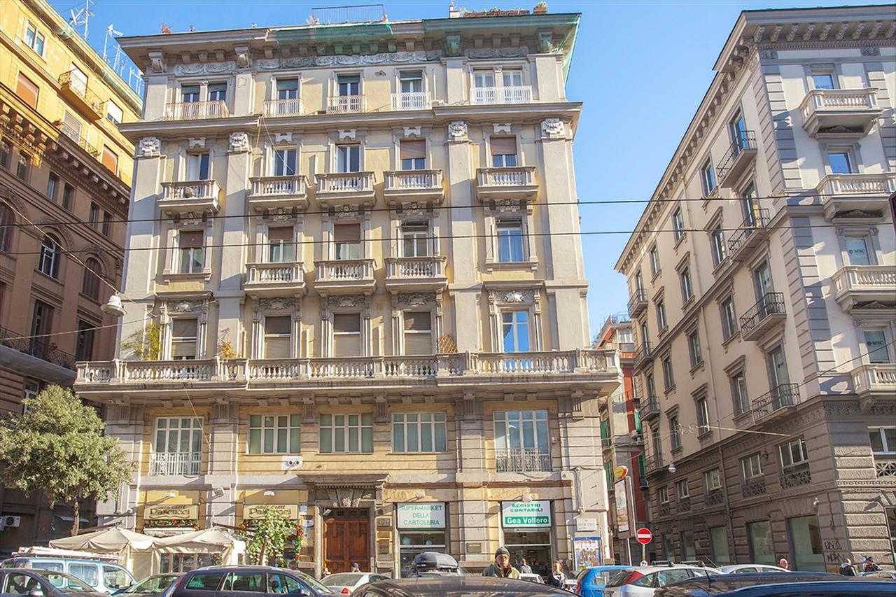 נאפולי B&B Palazzo Depretis מראה חיצוני תמונה